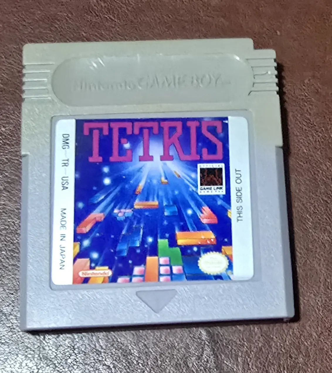 Front label of the included authentic Nintendo Tetris cartridge for the Game Boy